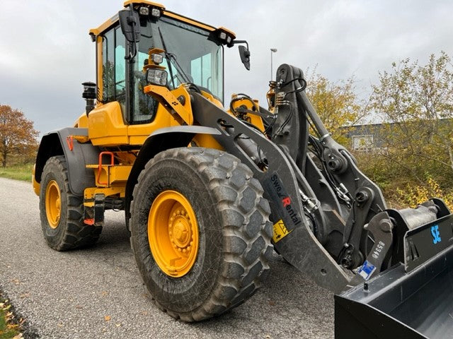Volvo L90H uthyrning SweRental